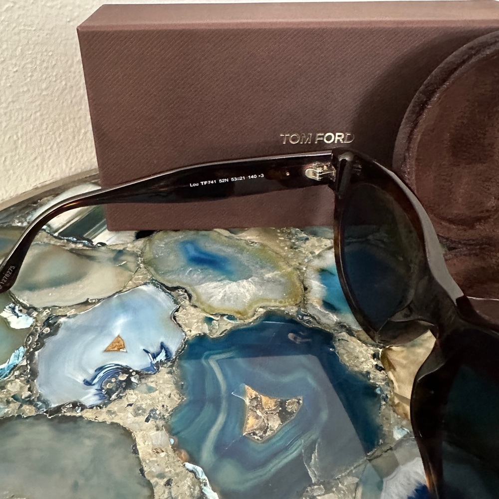 Tom Ford Tortoise Shell Sunglasses - image 6